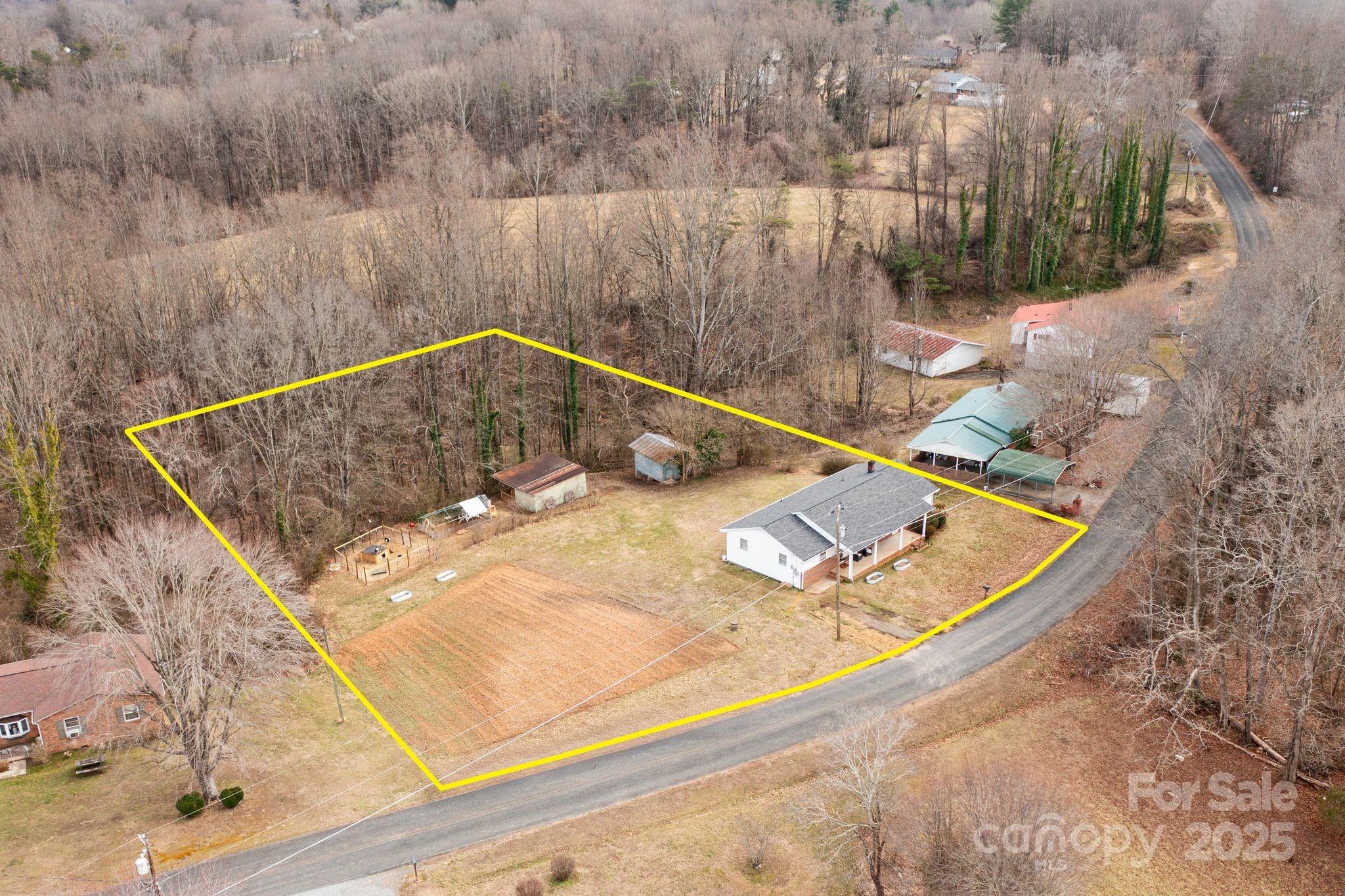 4036 Muncus Road Jonesville, NC 28642 - Photo 2 of 30 Gallery Image 2