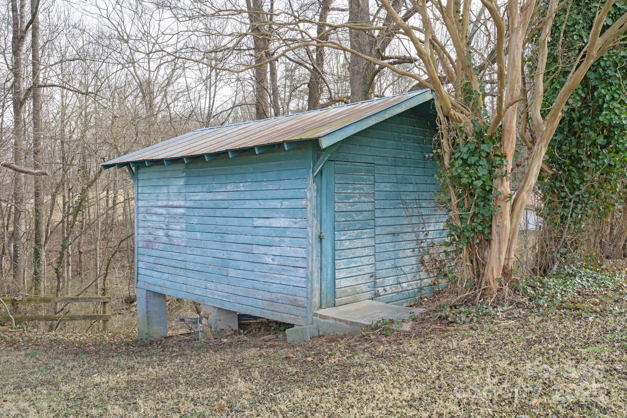 4036 Muncus Road Jonesville, NC 28642 - Photo 25 of 30 Gallery Image 25