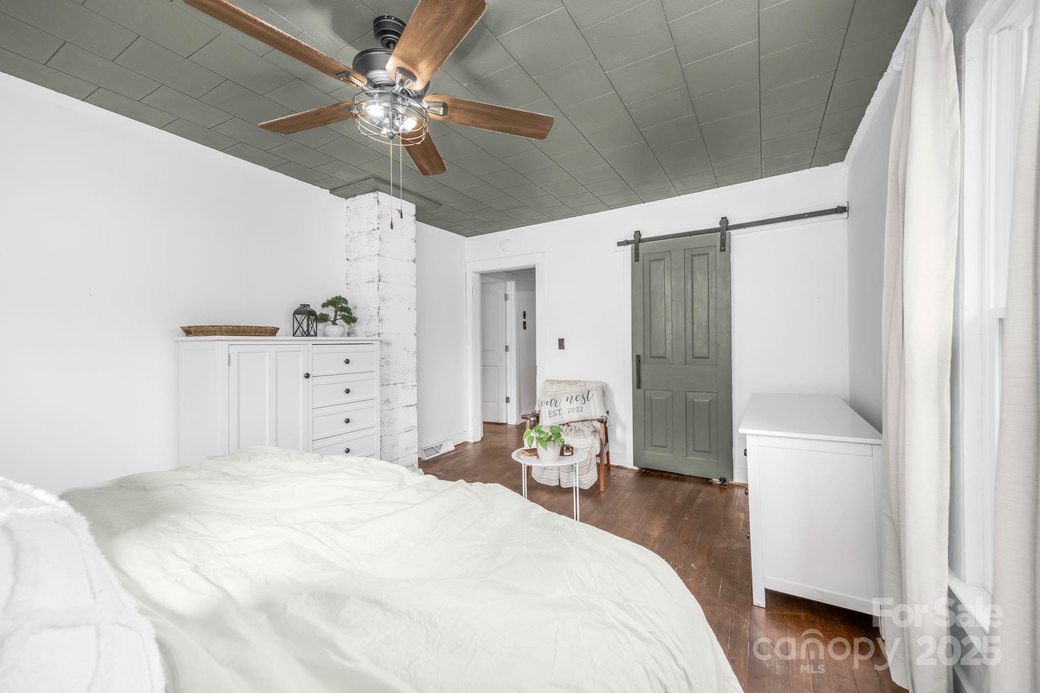 4036 Muncus Road Jonesville, NC 28642 - Photo 6 of 30 Gallery Image 6