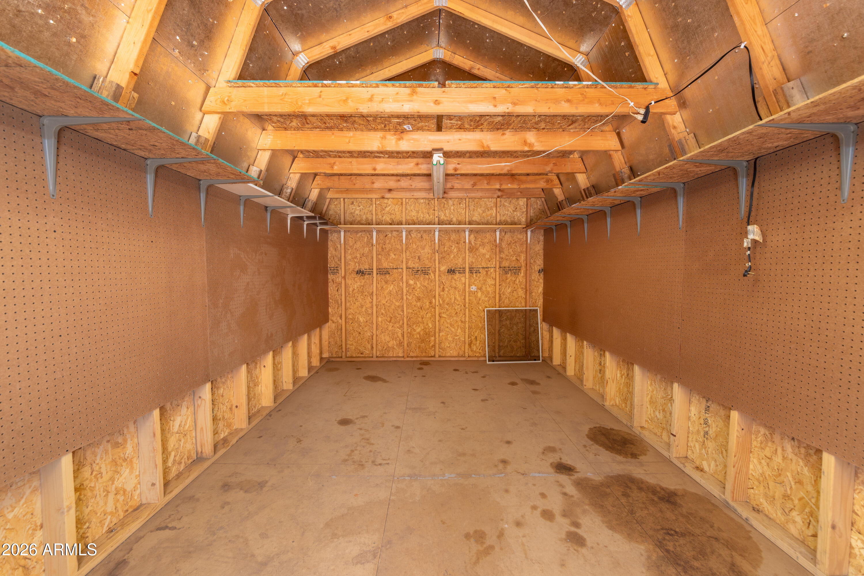 5641 East Garland Prairie Road Williams, AZ 86046 - Photo 16 of 22 Peg Boards and Electricity