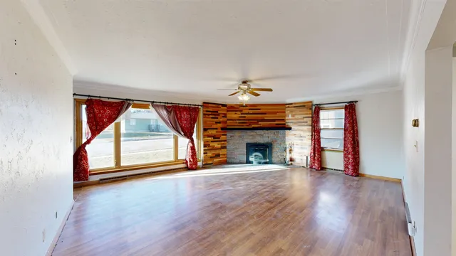 $229,999 | 520 Vernon Avenue, Hillsboro, WI 54634