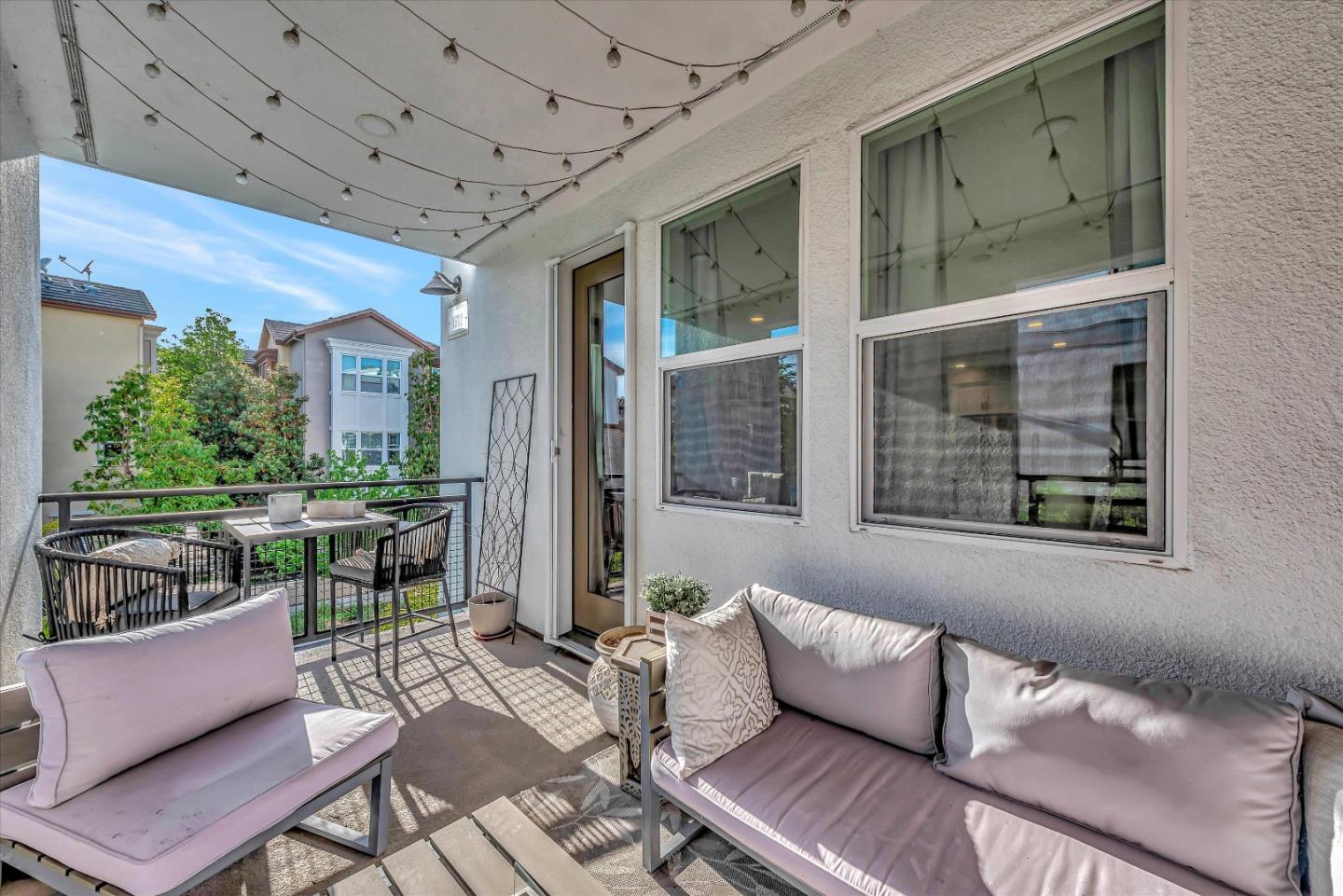 1512 Bond Street Milpitas, CA 95035 - Photo 44 of 49 a outdoor living space with furniture