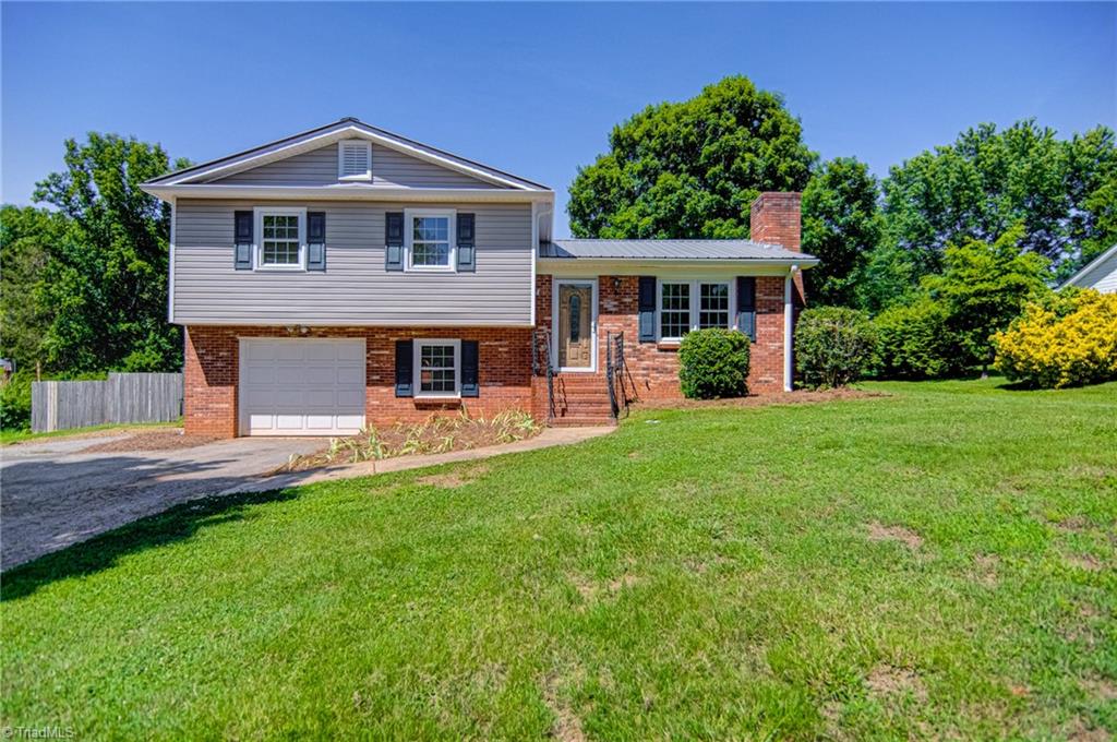 134 Maple Lane King, NC 27021 - Photo 1 of 32