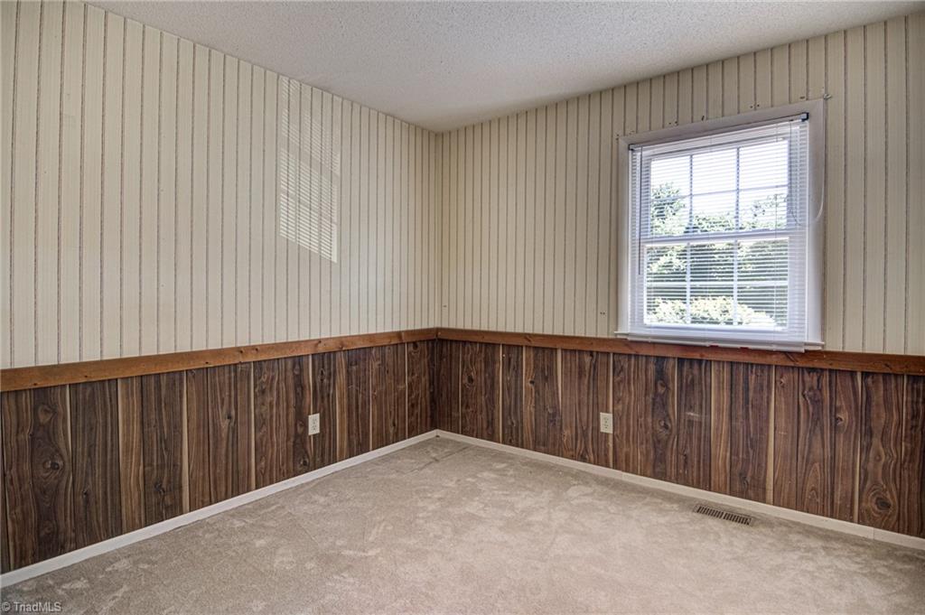 134 Maple Lane King, NC 27021 - Photo 22 of 32