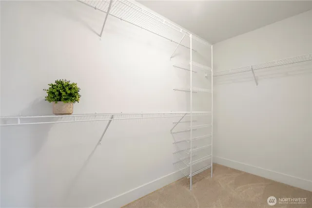 $999,999 | 18717 43rd Drive Southeast, Bothell, WA 98012