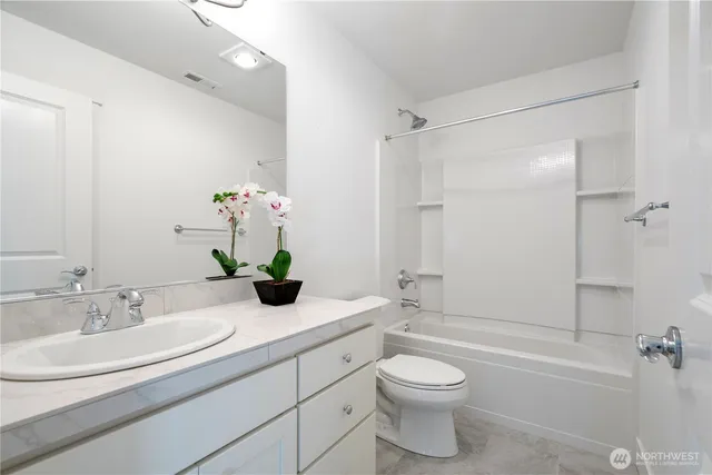 $999,999 | 18717 43rd Drive Southeast, Bothell, WA 98012