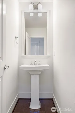 $999,999 | 18717 43rd Drive Southeast, Bothell, WA 98012