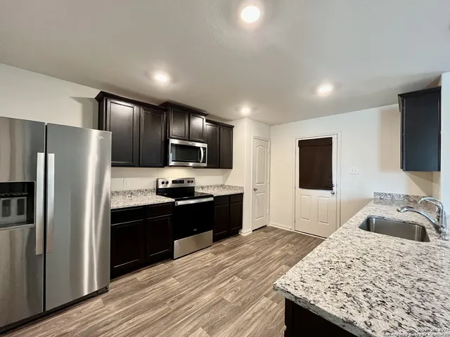 $1,550 | 11859 Davalos Lane, San Antonio, TX 78252