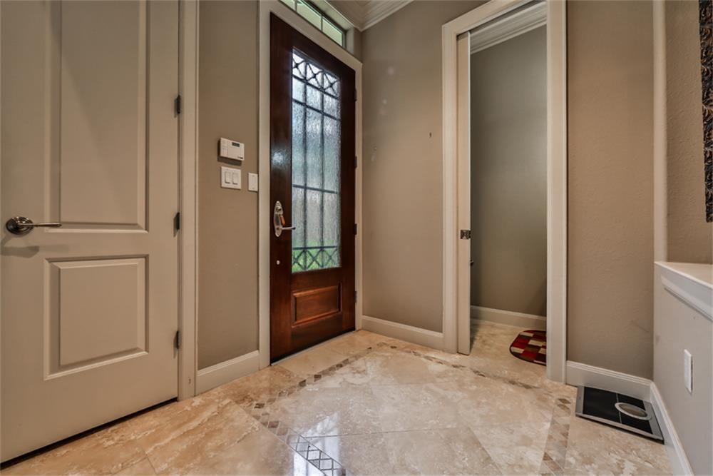 1005 Memorial Village Drive Houston, TX 77024 - Photo 3 of 32