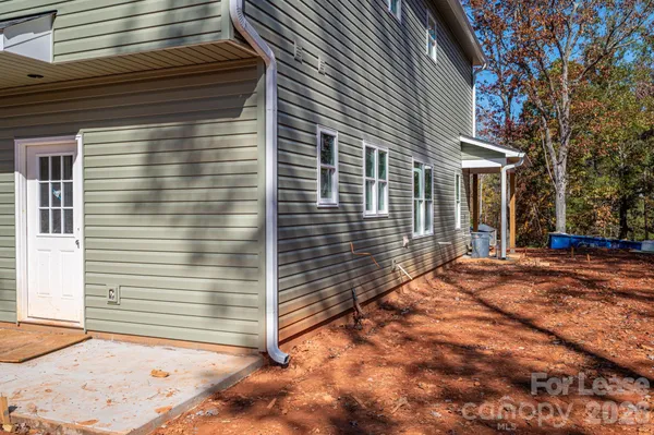 $1,800 | 5536 & 5538 Wrenn Drive, Denver, NC 28037