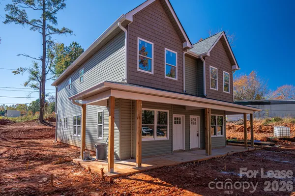 $1,800 | 5536 & 5538 Wrenn Drive, Denver, NC 28037