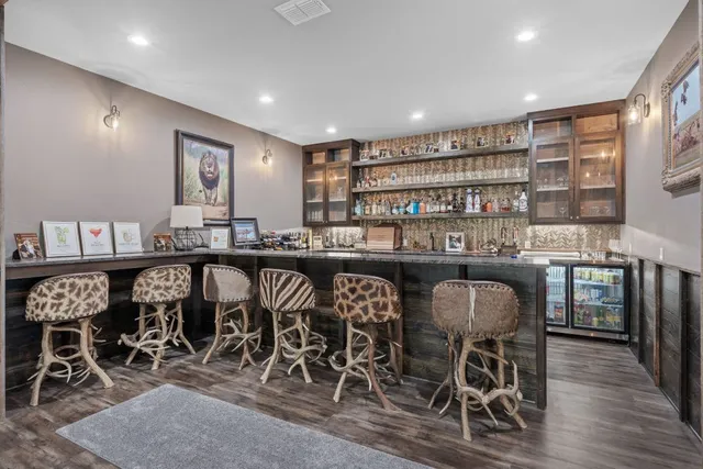 $6,995,000 | 10326 County Road 3112, Winona, TX 75792