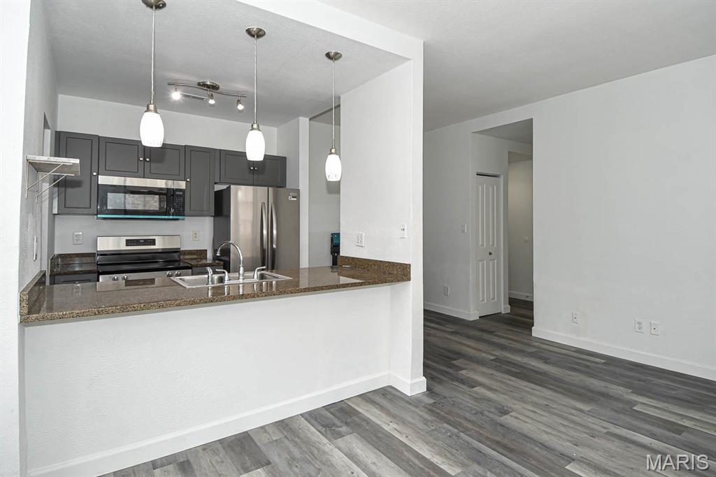 5330 Pershing Avenue, Unit 106 St. Louis, MO 63112 - Photo 12 of 50