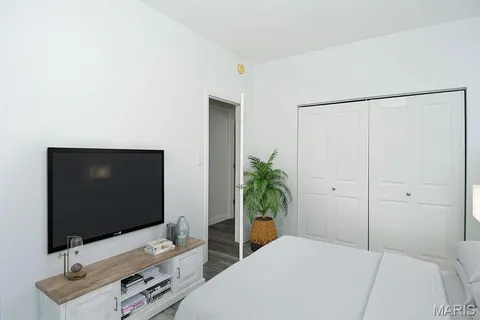 $159,000 | 5330 Pershing Avenue, Unit 106, St. Louis, MO 63112