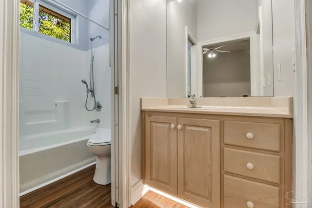 $625,000 | 5964 King George Parkway, Pace, FL 32571