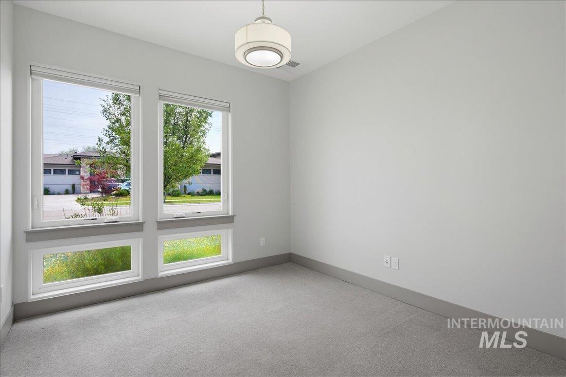 3755 South Harris Ranch Avenue Boise, ID 83716 - Photo 11 of 25