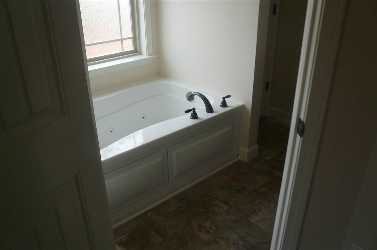 220 Reedy River Court Roebuck, SC 29376 - Photo 6 of 11 Gallery Image 6