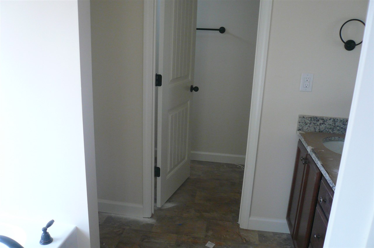 220 Reedy River Court Roebuck, SC 29376 - Photo 9 of 11 Gallery Image 9