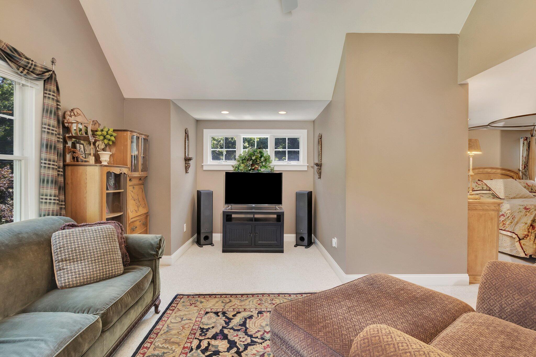101 Pinkham Road Sandwich, MA 02563 - Photo 18 of 40 web_101pink-30
