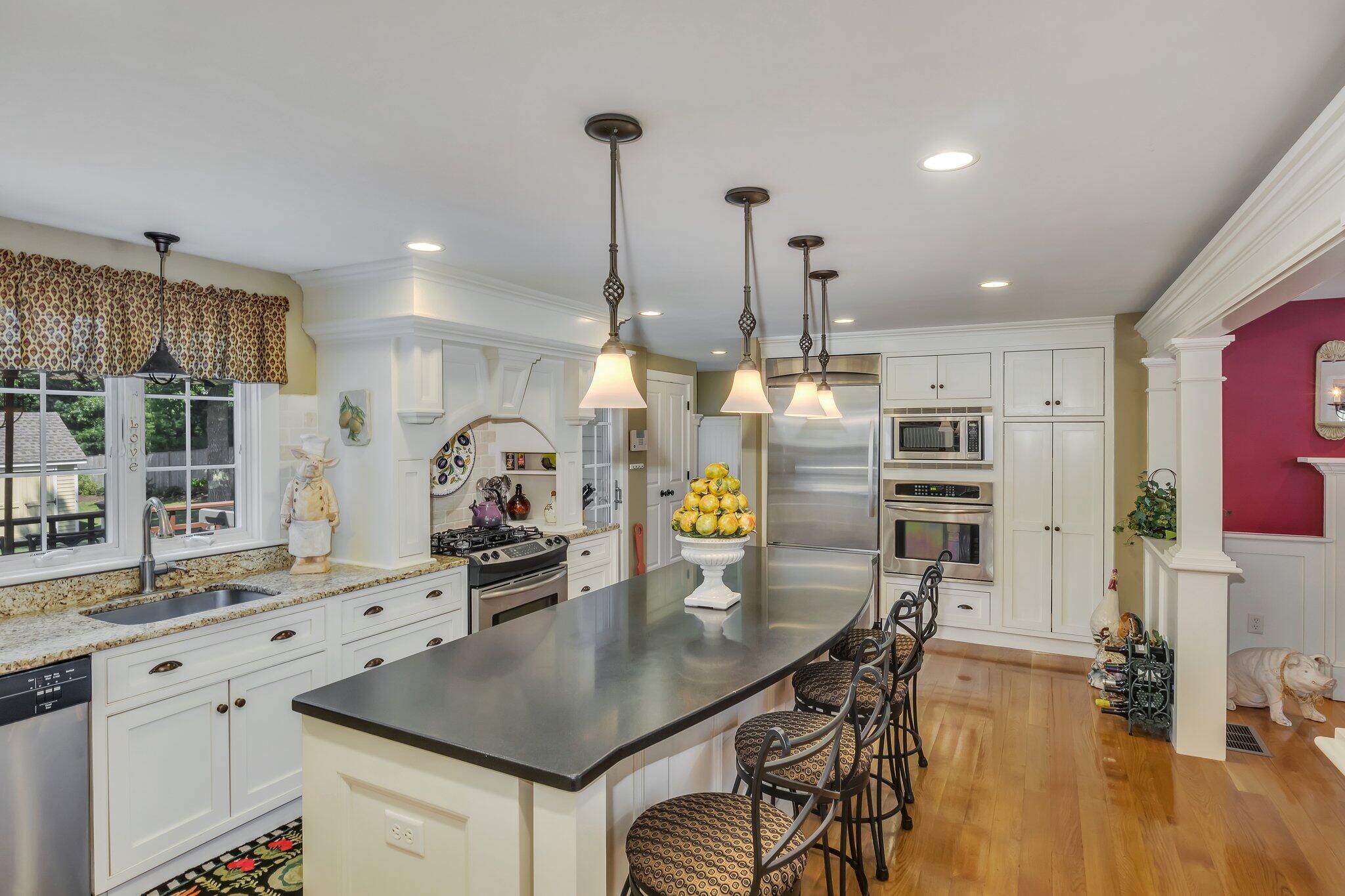 101 Pinkham Road Sandwich, MA 02563 - Photo 10 of 40 web_101pink-28