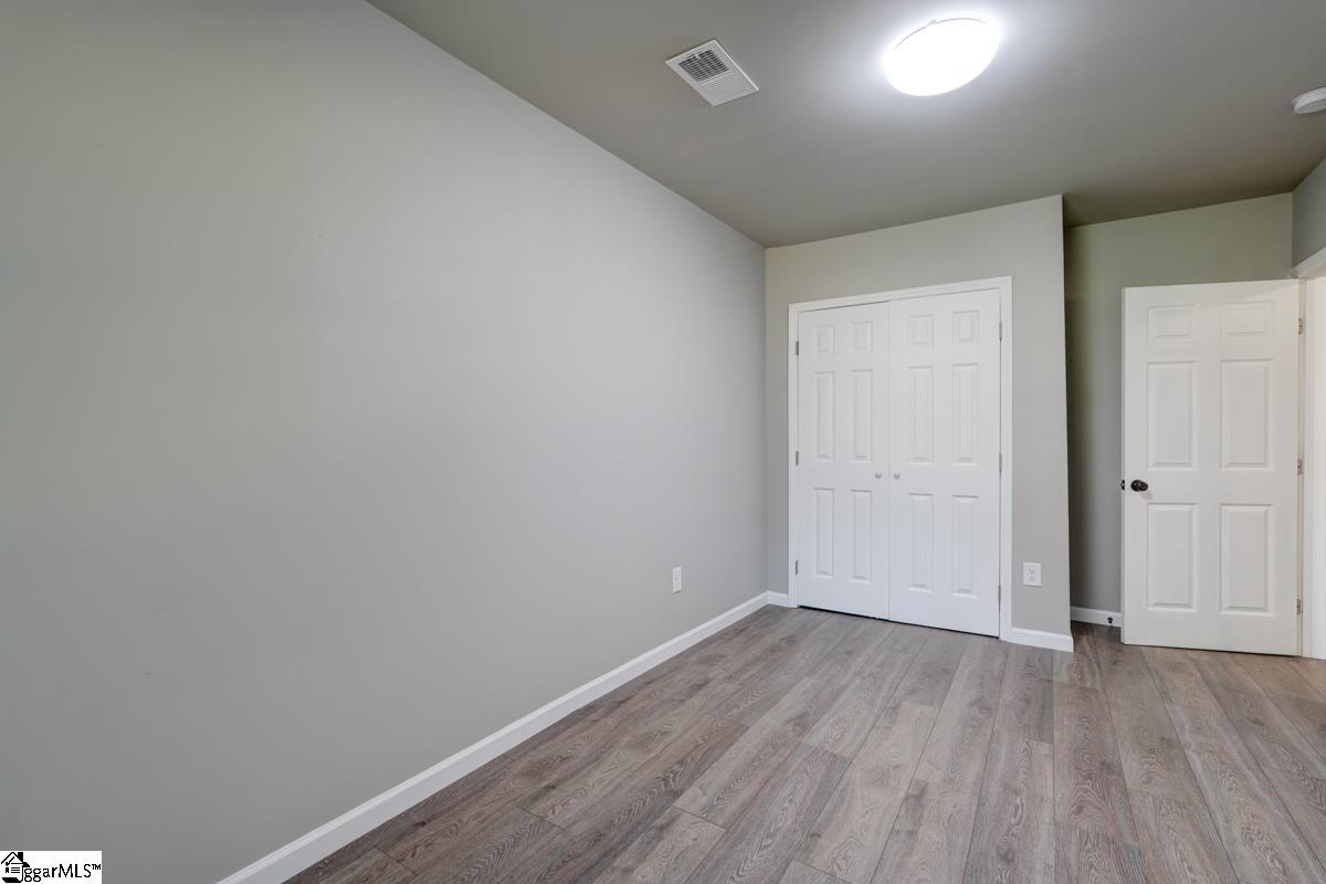 302 Hillcrest Drive Greer, SC 29651 - Photo 17 of 23
