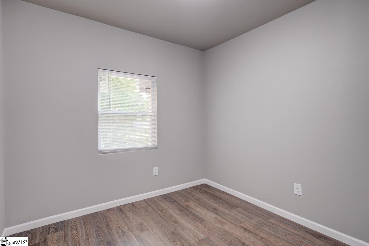 302 Hillcrest Drive Greer, SC 29651 - Photo 22 of 23