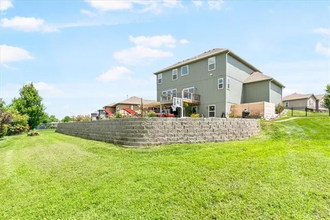 $559,900 | 26227 West 141st Court, Olathe, KS 66061