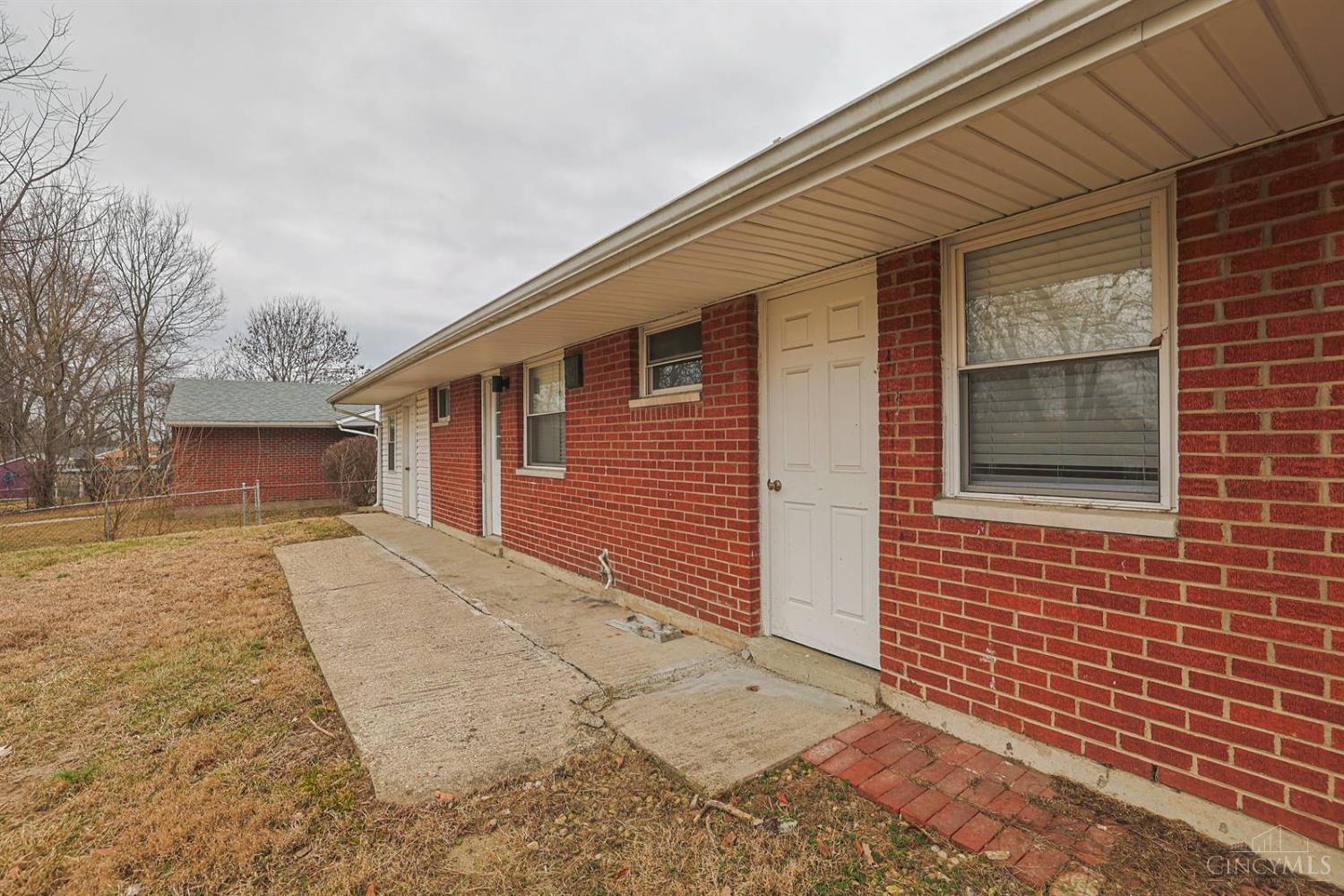 238 Diston Lane Cincinnati, OH 45246 - Photo 27 of 30