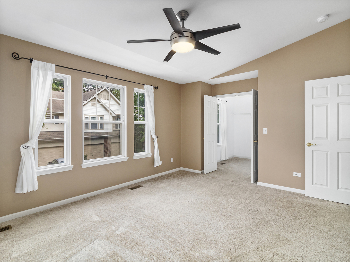 117 Meredith Lane Streamwood, IL 60107 - Photo 15 of 24