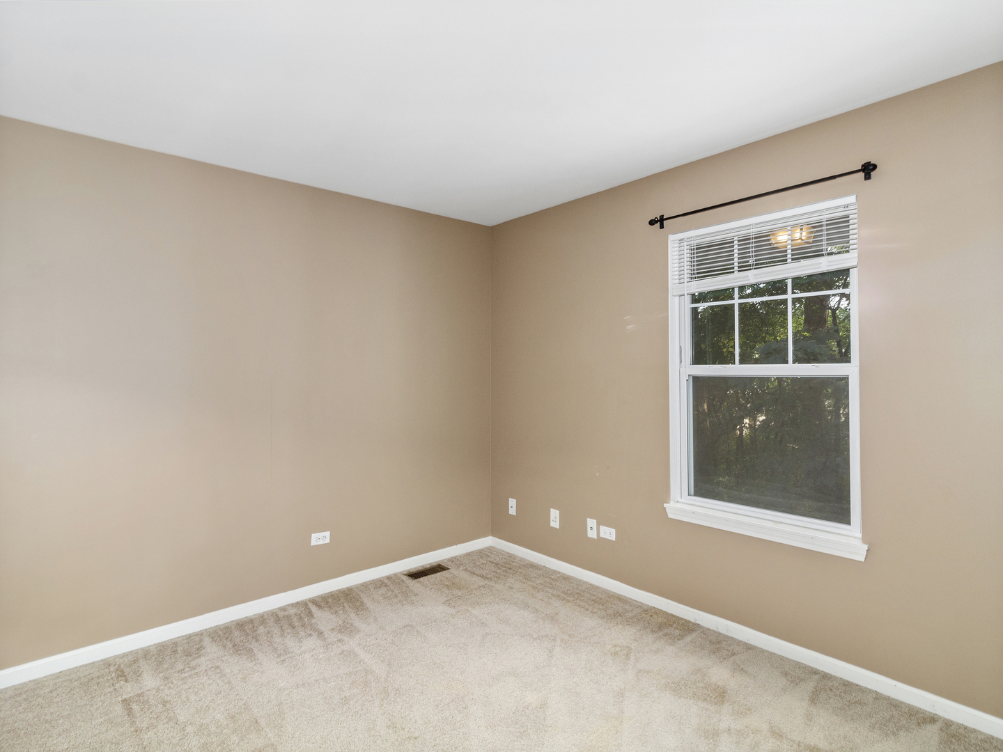 117 Meredith Lane Streamwood, IL 60107 - Photo 22 of 24