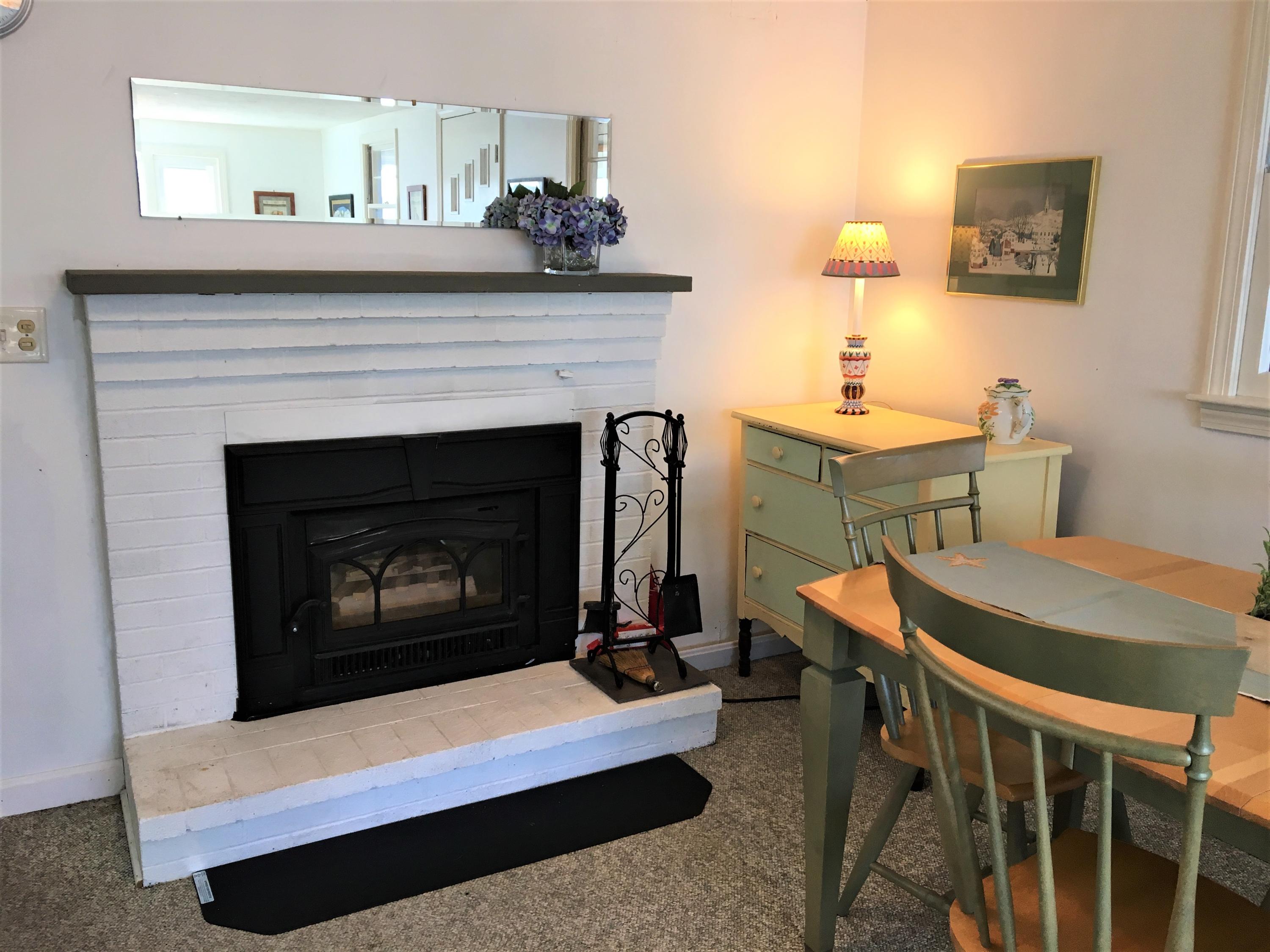 238 Pimlico Pond Road Mashpee, MA 02649 - Photo 12 of 35 10 jones