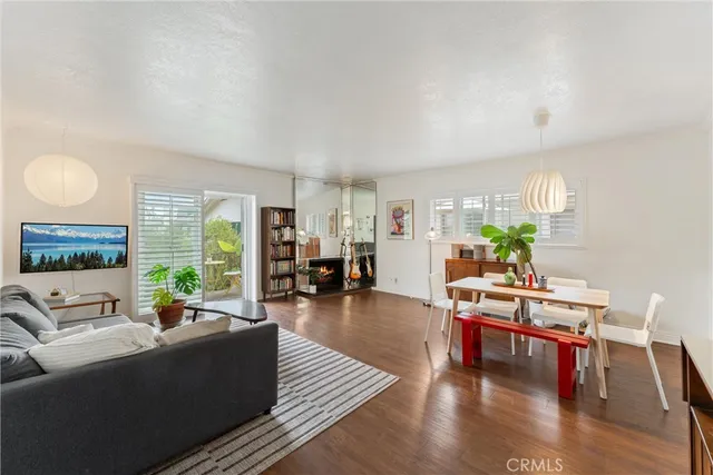 $450,000 | 1354 Shadow Lane, Unit 202, Fullerton, CA 92831