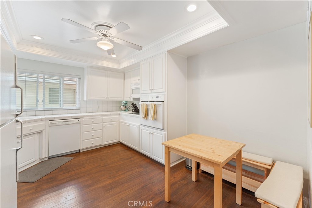 1354 Shadow Lane, Unit 202 Fullerton, CA 92831 - Photo 8 of 35