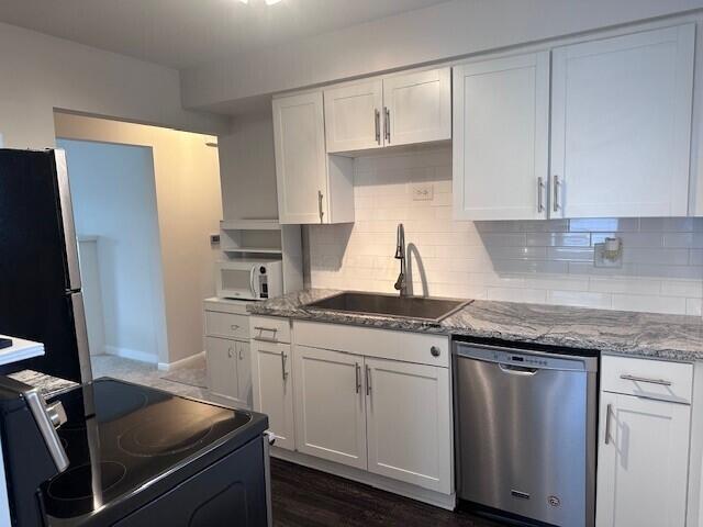 73 North Chesterfield Road Columbus, OH 43209 - Photo 6 of 34 Kitchen Dining 4