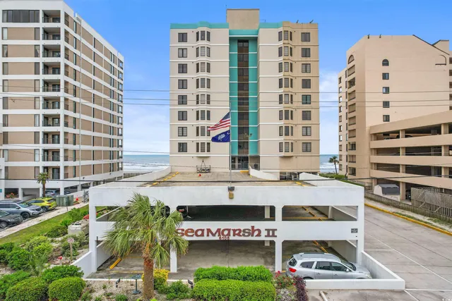 $1,700 | 6108 North Ocean Boulevard, Unit 301, North Myrtle Beach, SC 29582