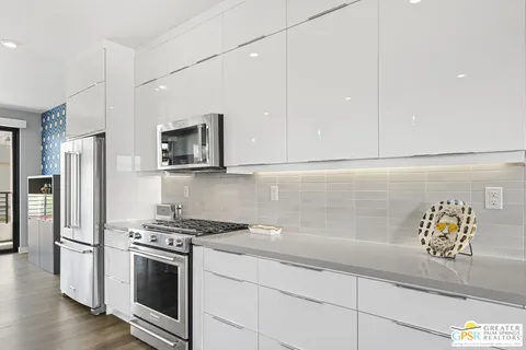 $869,000 | 467 Huddle Spgs Way, Palm Springs, CA 92264