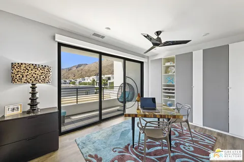 $869,000 | 467 Huddle Spgs Way, Palm Springs, CA 92264