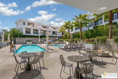 $869,000 | 467 Huddle Spgs Way, Palm Springs, CA 92264