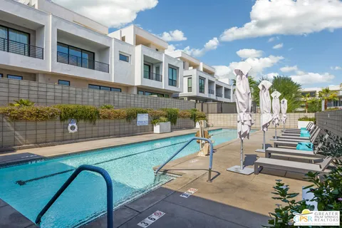 $869,000 | 467 Huddle Spgs Way, Palm Springs, CA 92264