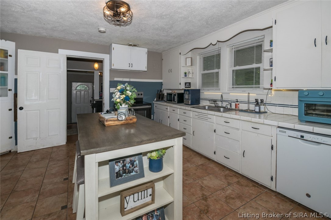 5462 Quarry Road Georgetown, IN 47122 - Photo 12 of 29