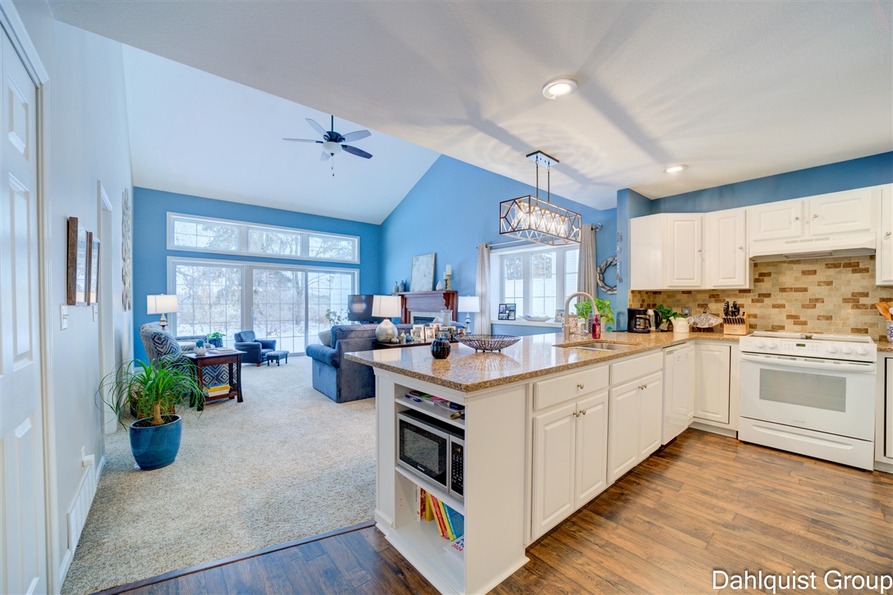 2972 Ridgeview Street Muskegon, MI 49445 - Photo 18 of 62