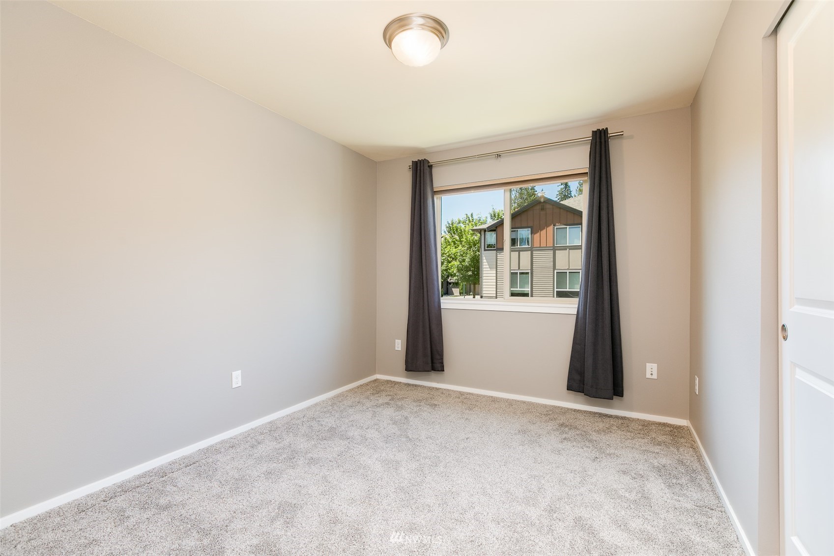 16424 2nd Drive Southeast Bothell, WA 98012 - Photo 18 of 22 Gallery Image 18