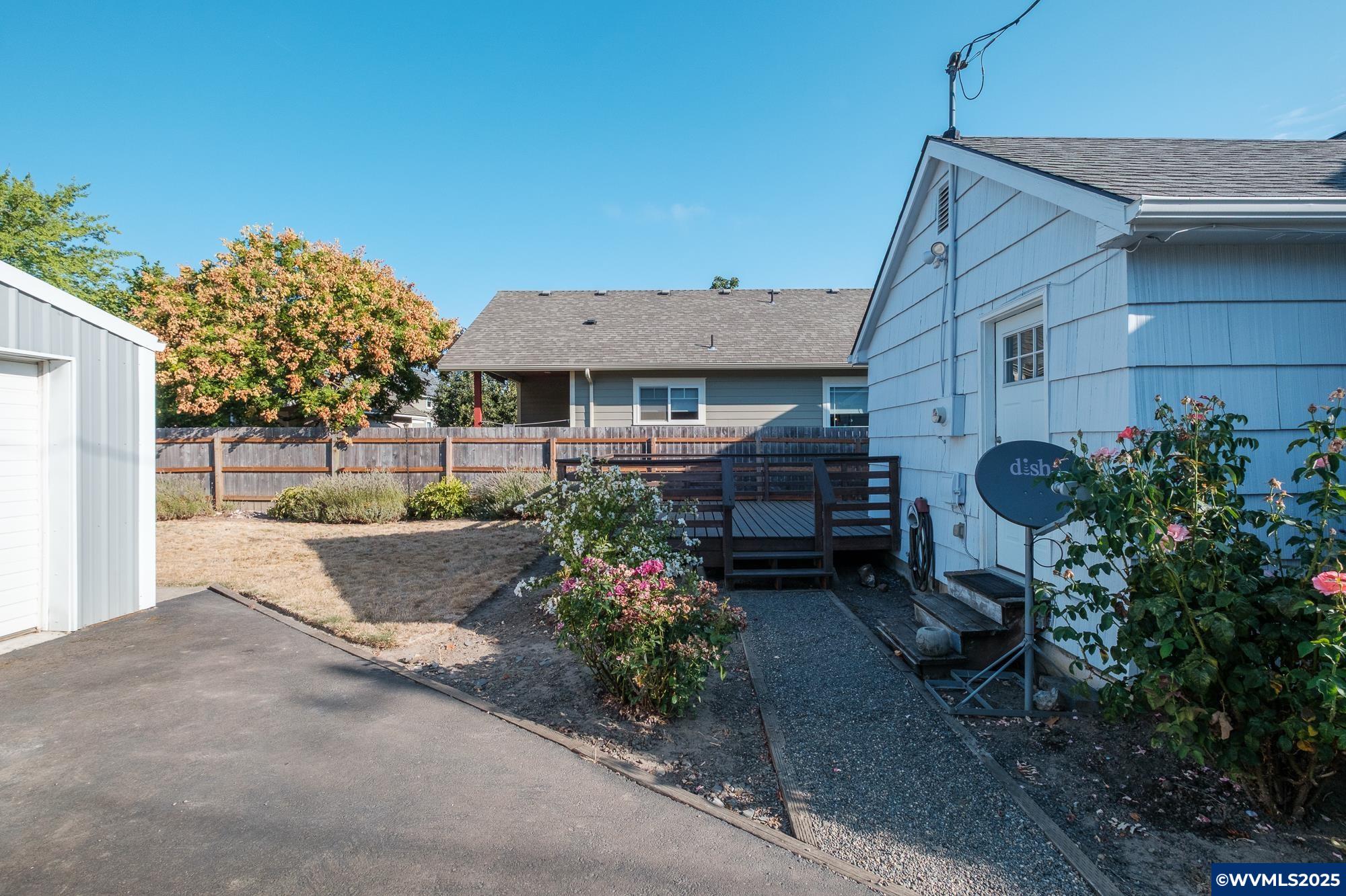 1248 Southwest Penn Street Albany, OR 97321 - Photo 32 of 39 Gallery Image 32