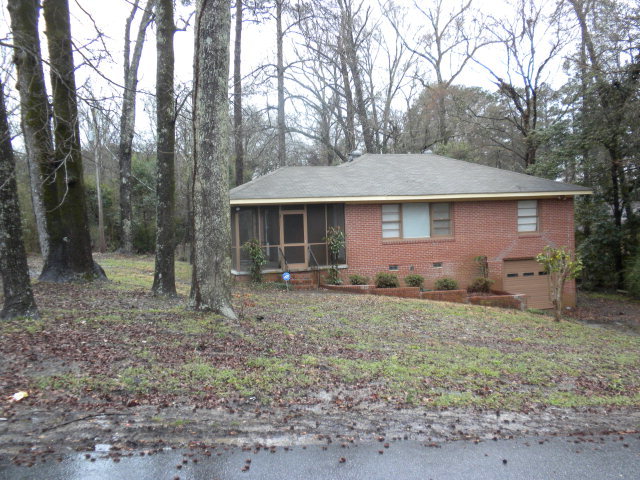 2131 Bayswater Road Macon, GA 31211 - Photo 1 of 10 Primary Photo