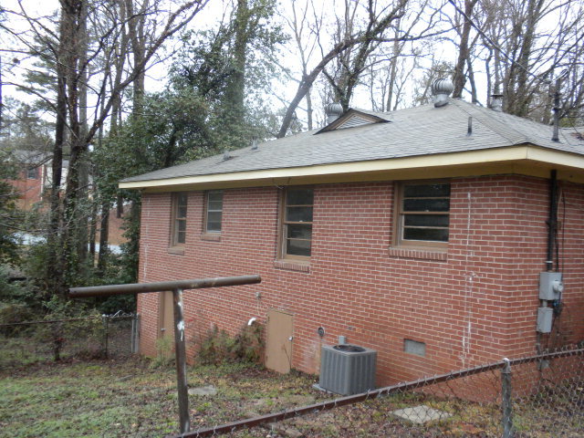2131 Bayswater Road Macon, GA 31211 - Photo 4 of 10 Additional Photo