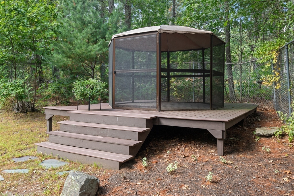 2 Kenneth Road Georgetown, MA 01833 - Photo 10 of 41 Gallery Image 10