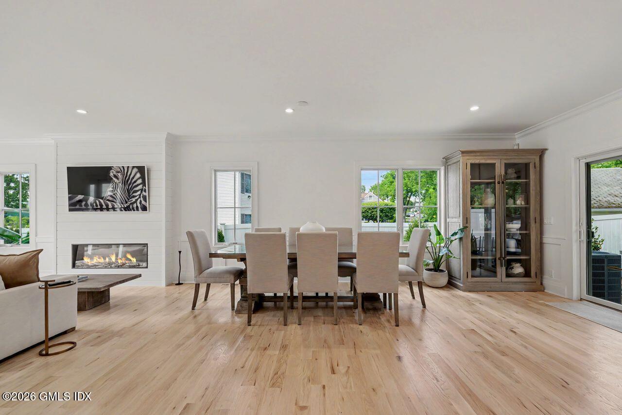 185 South Water Street, Unit NORTH Greenwich, CT 06830 - Photo 7 of 28 Dining Room