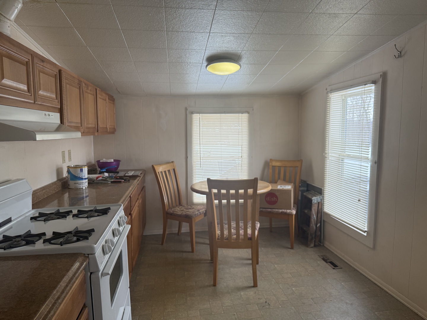 907 Center Street McHenry, IL 60050 - Photo 4 of 13