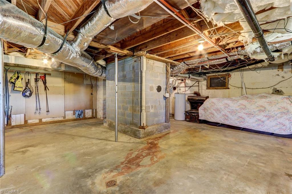 108 Benton Road Reidsville, NC 27320 - Photo 22 of 30