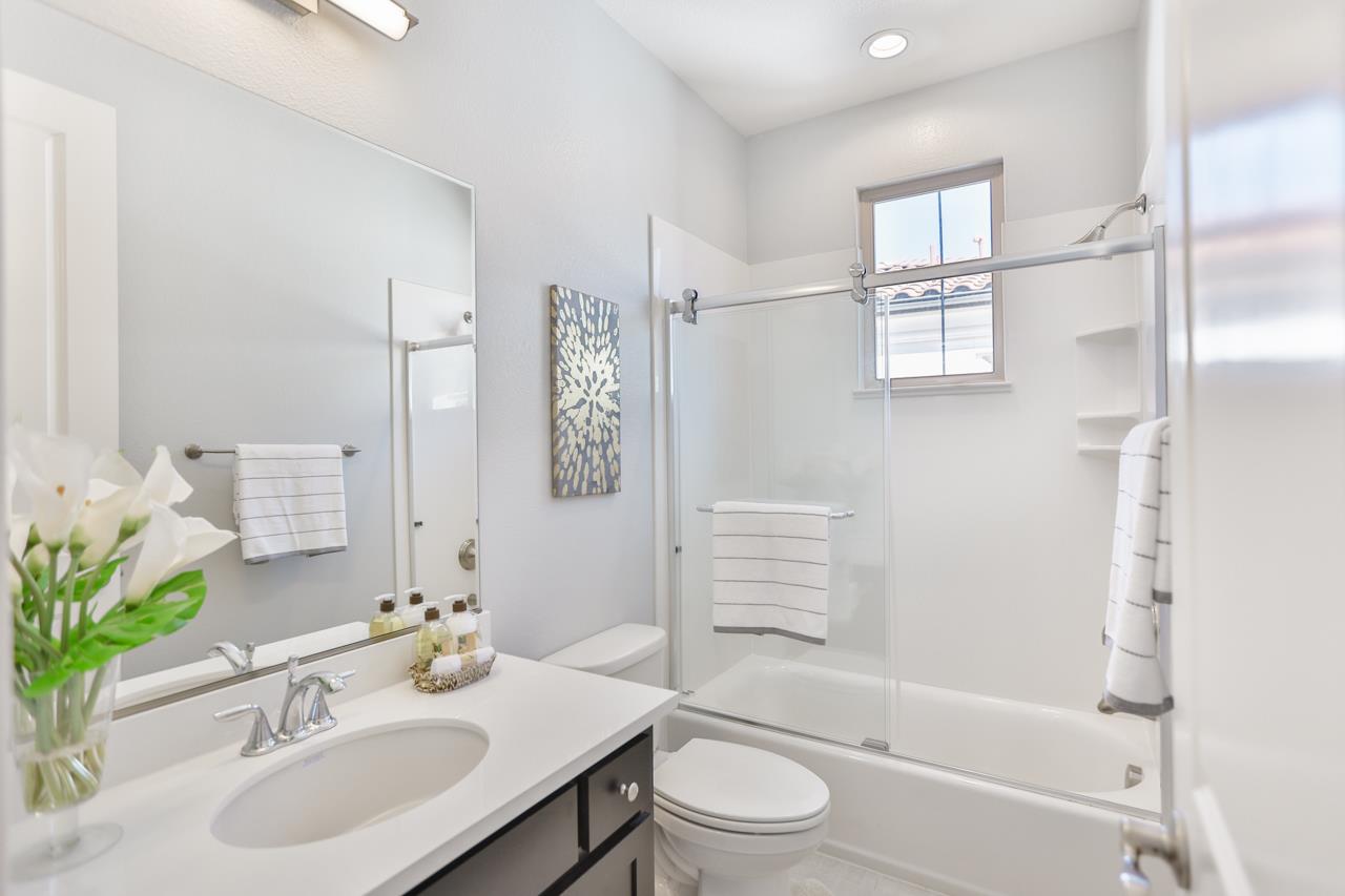 313 Cherokee Loop Mountain View, CA 94043 - Photo 26 of 43 Gallery Image 26